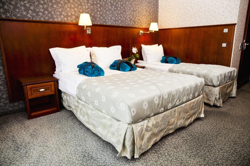 Hotel&Spa Stary Dziwnow Basen Swimming Pool Chambre photo